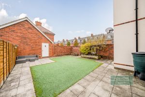 Photo 18- click for photo gallery